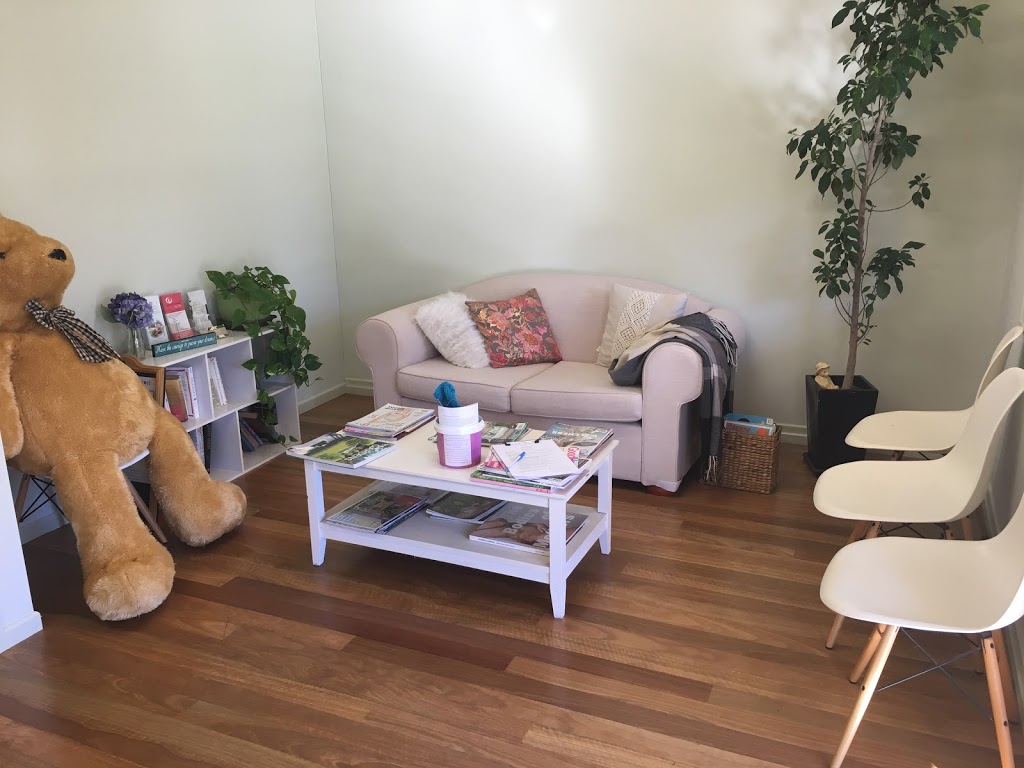 Tranquil Minds Holistic Therapies - Hypnotherapy, Massage, Refle | Shop 7,10475 New England Highway, Highfields QLD 4352, Australia | Phone: 0402 369 748
