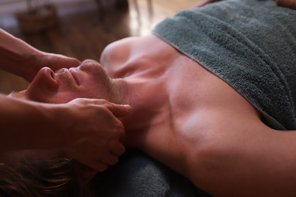 Huon Integrative Massage & Well-Being | Glen View, 37 Seventh Day Rd, Glen Huon TAS 7109, Australia | Phone: 0409 766 260