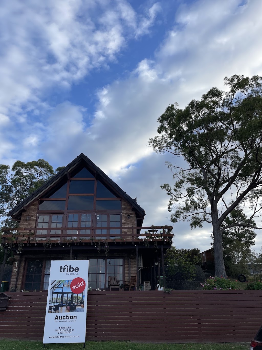 Tribe Property Co | 21 Ross St, Benowa QLD 4217, Australia | Phone: (07) 5539 2600