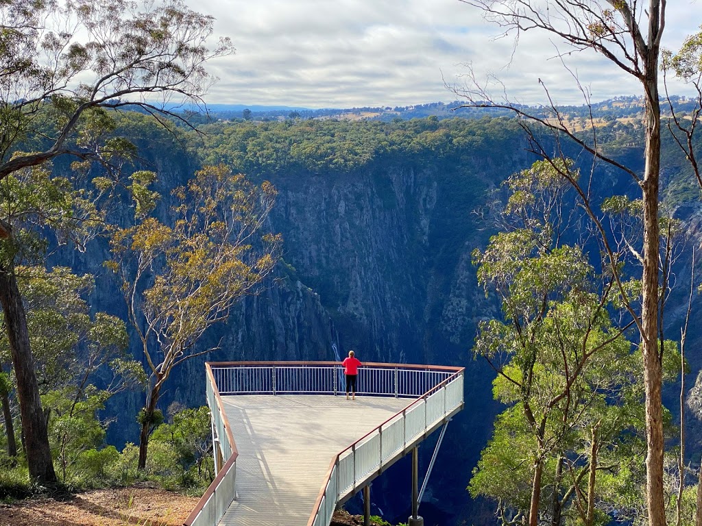 Wollomombi Falls Picnic Area | Wollomombi Falls Rd, Hillgrove NSW 2350, Australia | Phone: 1300 072 757