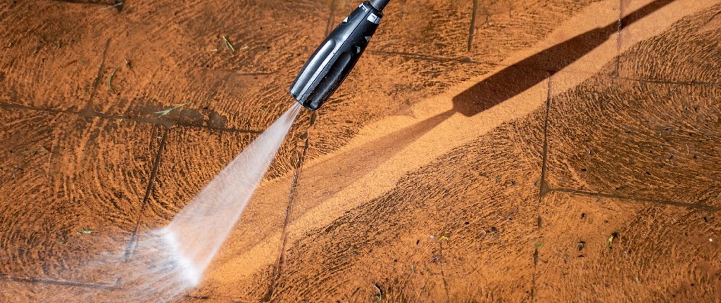Hydro Blast | Pressure Cleaning Services | 116 Furner Ave, North Geelong VIC 3215, Australia | Phone: 0427 888 222
