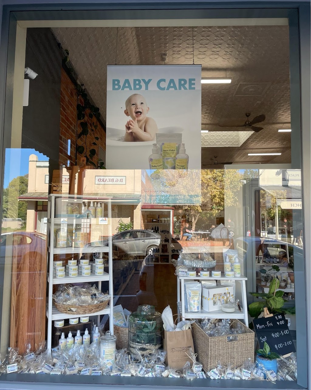 Daisy Cow Soap & Skincare | store | 141 Main St, Rutherglen VIC 3685, Australia | 0260327908 OR +61 2 6032 7908