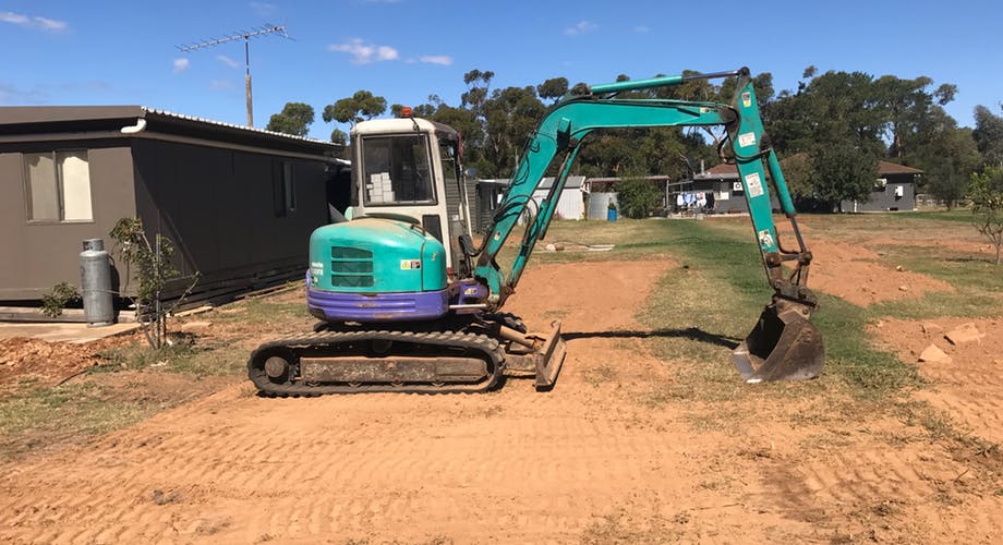 Brads Excavations & Earthmoving | general contractor | 100 Colin Cres, Little River VIC 3211, Australia | 0361461517 OR +61 3 6146 1517