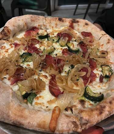 Da Toto Pizzeria Napoletana Lawson | Shop 9/292 Great Western Hwy, Lawson NSW 2783, Australia | Phone: (02) 4701 6188