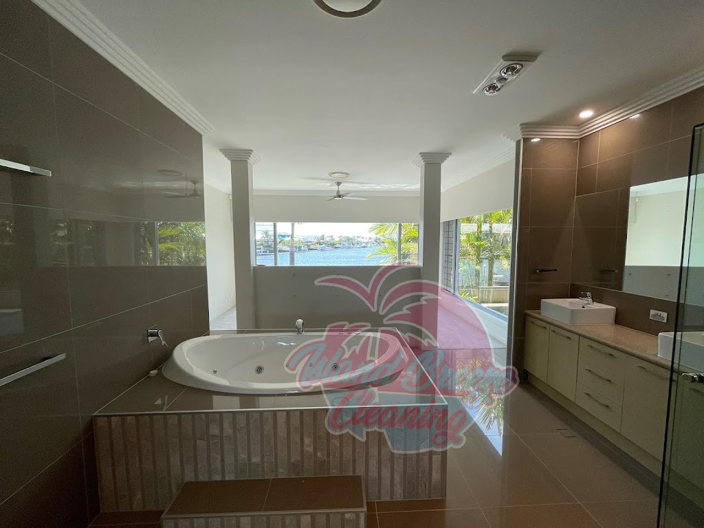 Island Breeze Cleaning |  | Bribie Island, Anchor Ct, Banksia Beach QLD 4507, Australia | 0423379541 OR +61 423 379 541