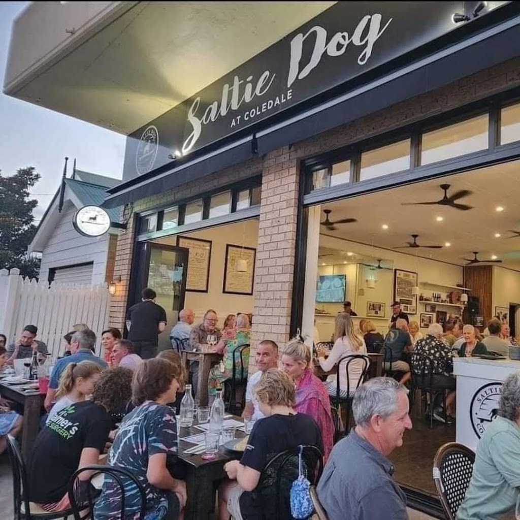 Saltie Dog Coffee & Crepes | 748 Lawrence Hargrave Dr, Coledale NSW 2515, Australia | Phone: 0477 227 534
