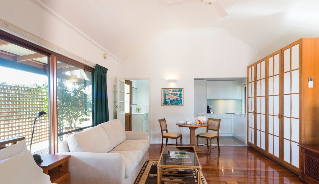 Byron Hinterland Villas | lodging | 20 Elliot Rd, Clunes NSW 2480, Australia | 0266291228 OR +61 2 6629 1228