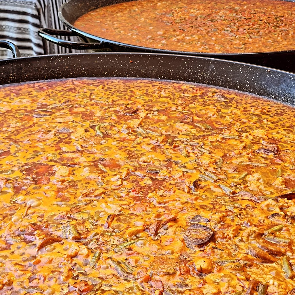 Longhouse Paella & Catering | 92 Cobrawonga Rd, Cobram East VIC 3644, Australia | Phone: 0407 828 443