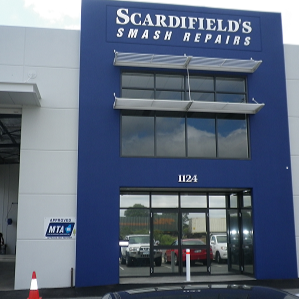 Scardifields Smash Repairs | car repair | 2/1124 Abernethy Rd, High Wycombe WA 6057, Australia | 0894545331 OR +61 8 9454 5331
