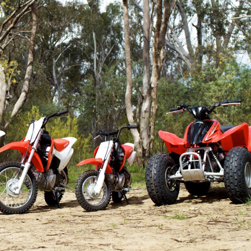 Mansfield Motorcycles | store | 2/122 High St, Mansfield VIC 3722, Australia | 0357751299 OR +61 3 5775 1299