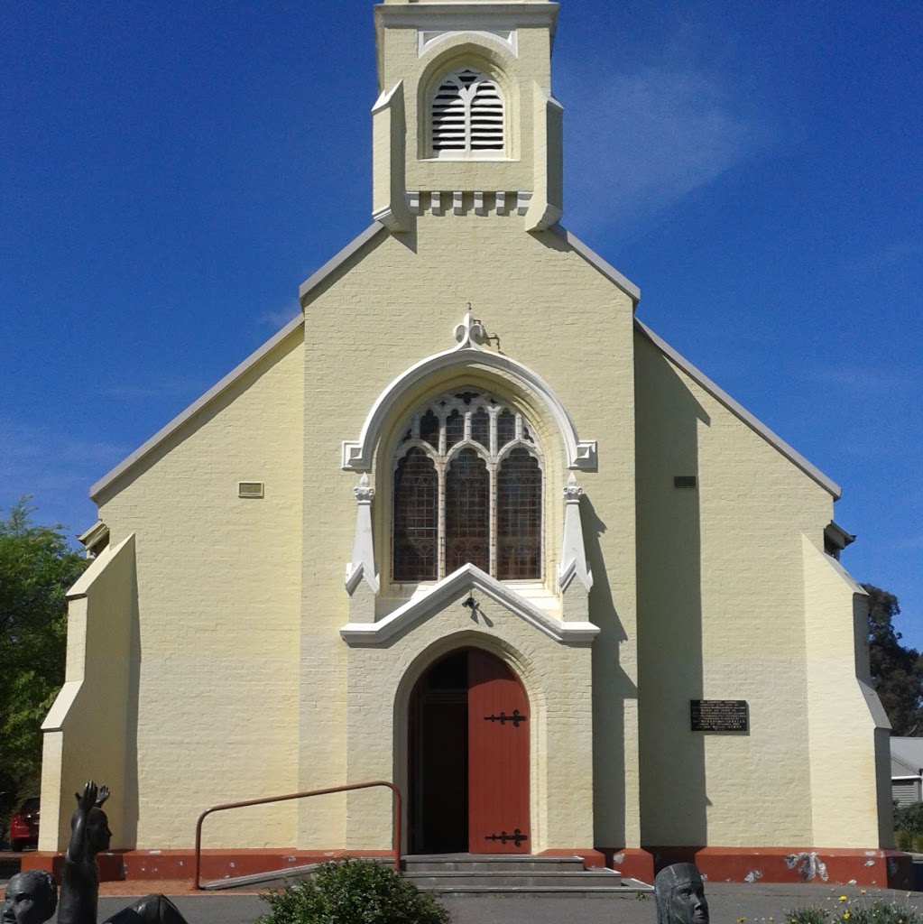 St Liborius Catholic Parish | church | 50 Panton St, Eaglehawk VIC 3556, Australia | 0354468235 OR +61 3 5446 8235