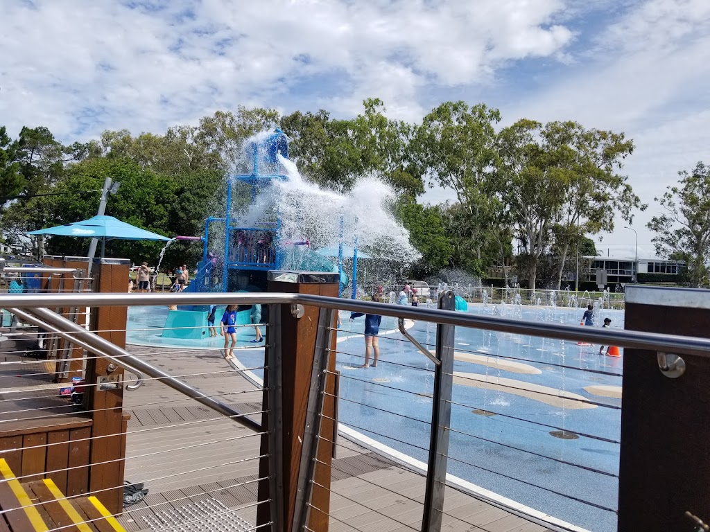 Wetside Water Park | 267 Esplanade, Pialba QLD 4655, Australia | Phone: 0406 451 472