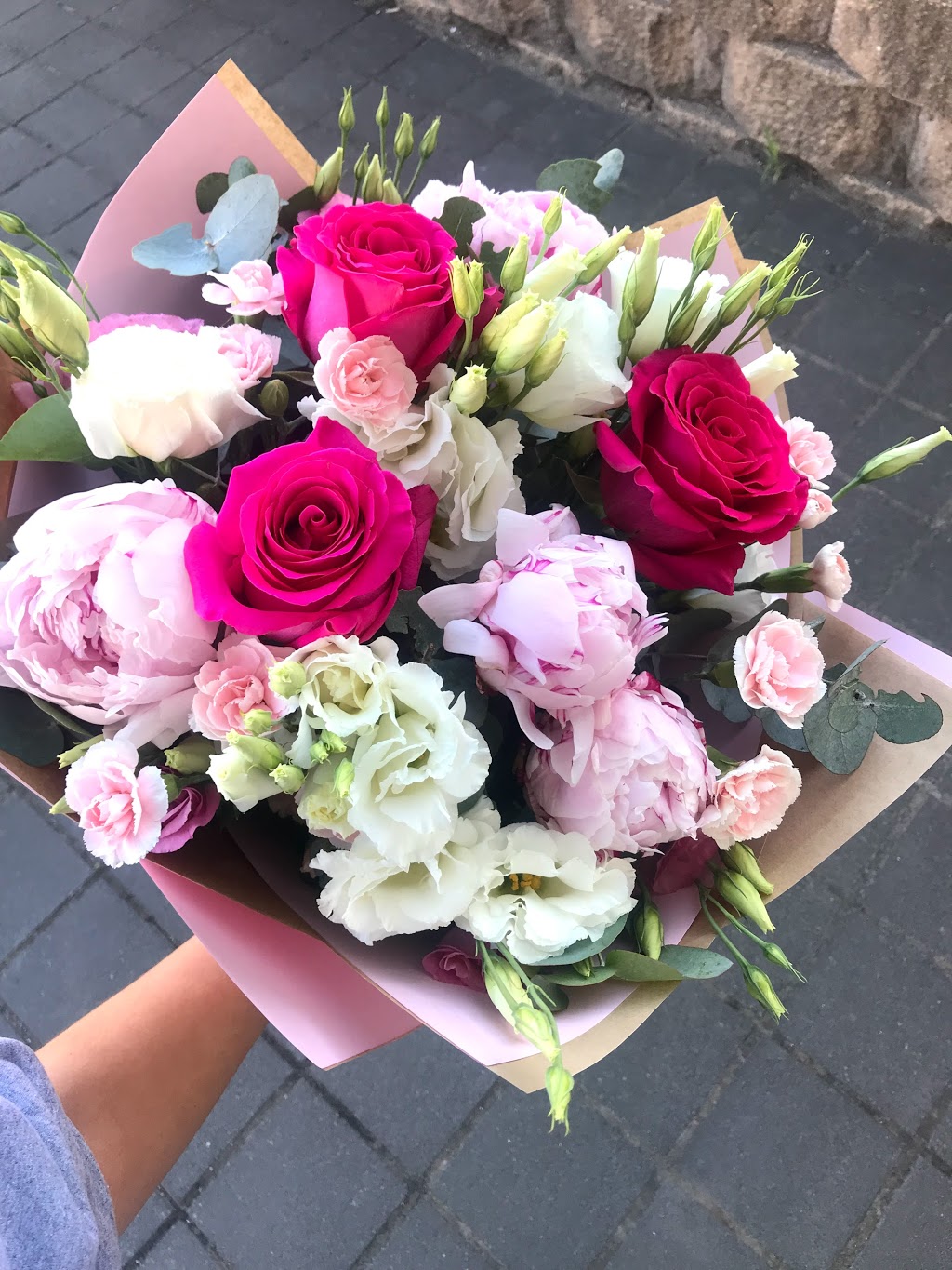 Adelaide Hills Flower Studio | florist | Mount Barker Central Shopping Centre Shop, 60 Hutchinson St, Mount Barker SA 5251, Australia | 0883912373 OR +61 8 8391 2373