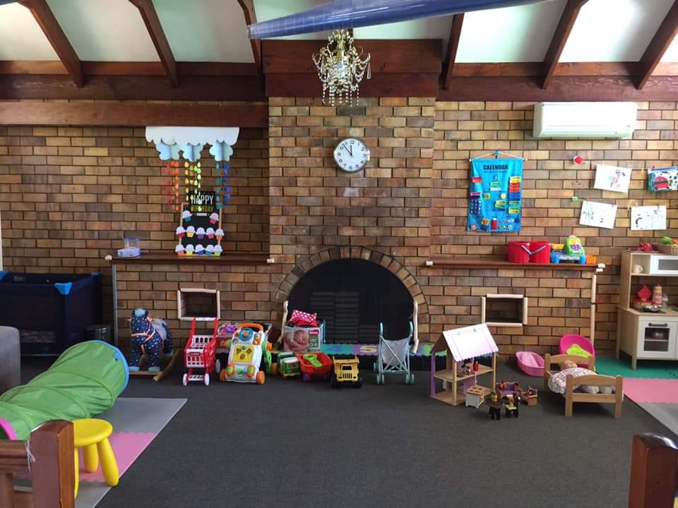 Yvonnes Family Day Care |  | 63 Malbon St, Eight Mile Plains QLD 4113, Australia | 0468360487 OR +61 468 360 487