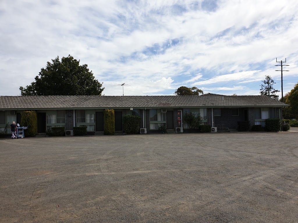 Gisborne Motel | 106 Sheedy Rd, Gisborne VIC 3437, Australia | Phone: (03) 5428 2139