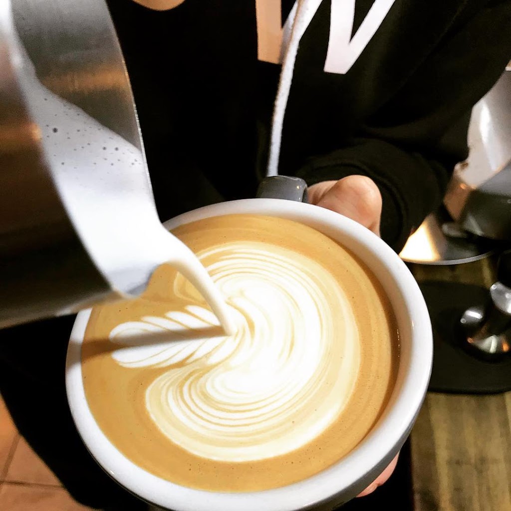 Luna Espresso | cafe | 2/204 Princes Hwy, Corrimal NSW 2518, Australia | 0242844442 OR +61 2 4284 4442