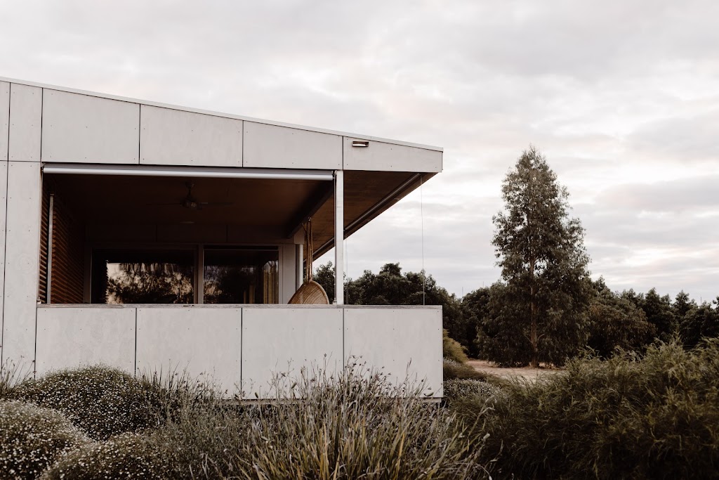 Lost & Found Boutique Farmstay Barham Avocados | 926 Gonn Rd, Barham NSW 2732, Australia | Phone: 0428 475 442