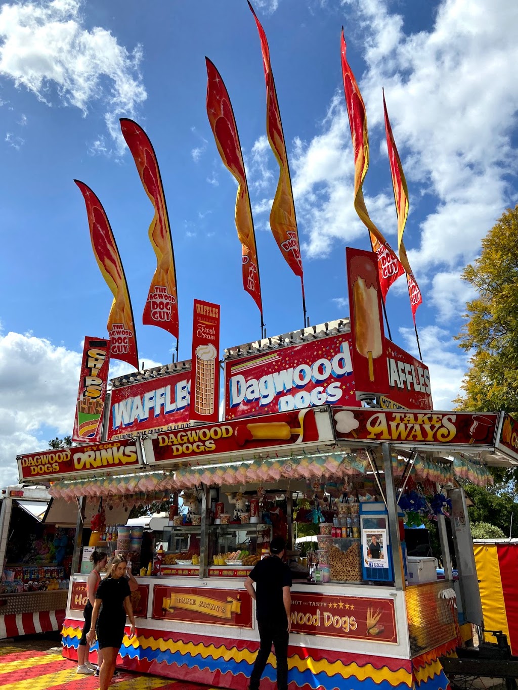 The Dagwood Dog Guy | meal takeaway | 1104 Blunder Rd, Doolandella QLD 4077, Australia