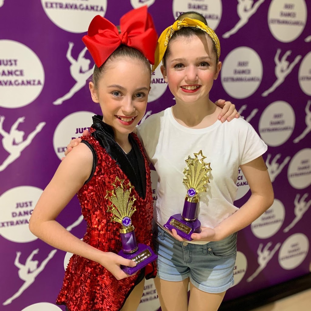 Dynamic Moves Dance Studio | Unit 10/20 Marshall St, Dapto NSW 2530, Australia | Phone: 0409 301 517