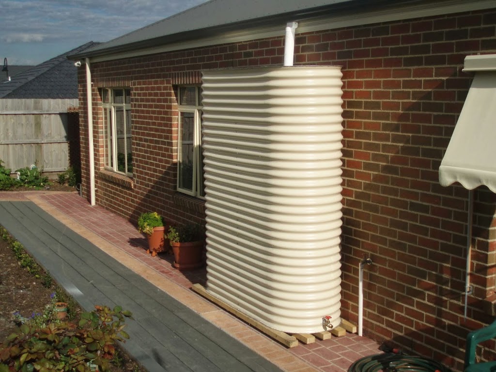 M.T.Water Tanks and Garden Beds | store | 196 Marine Parade, Hastings VIC 3915, Australia | 1300155565 OR +61 1300 155 565