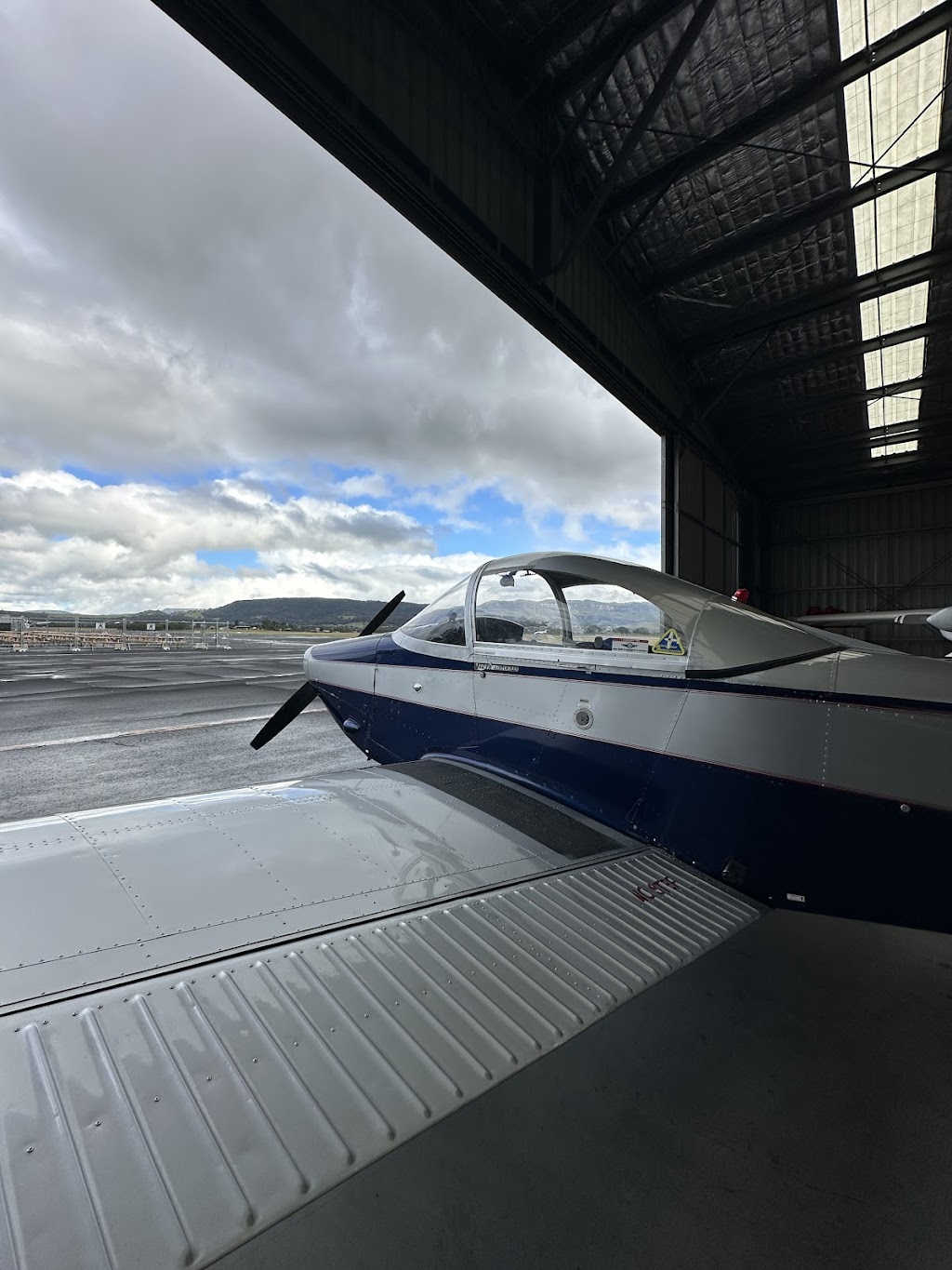 Illawarra Flight Services | Airport Rd, Albion Park Rail NSW 2527, Australia | Phone: 0426 408 812