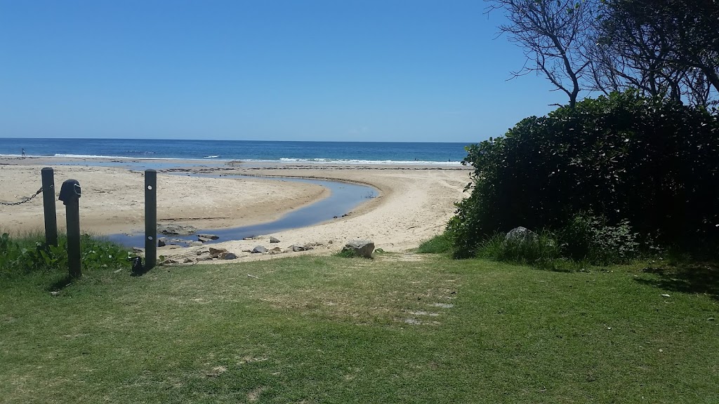 Swimming Creek Beach | 20-22 Swimming Creek Rd, Nambucca Heads NSW 2448, Australia