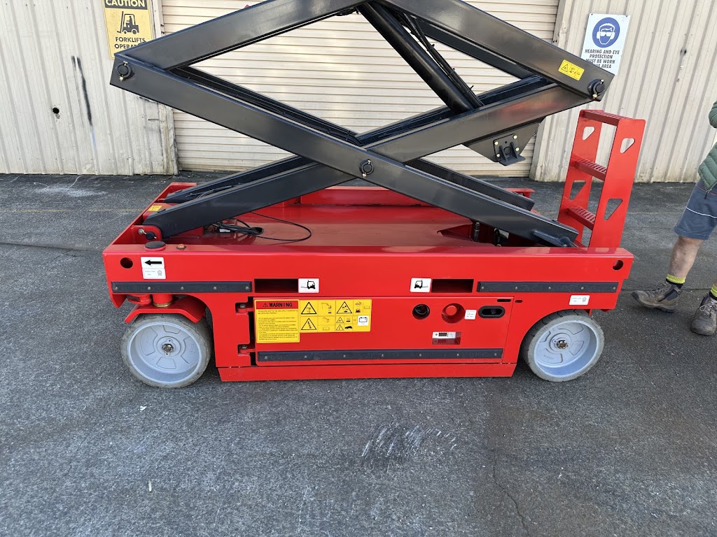 Masterlift | 103-109 Quarry Rd, South Murwillumbah NSW 2484, Australia | Phone: 1300 606 775