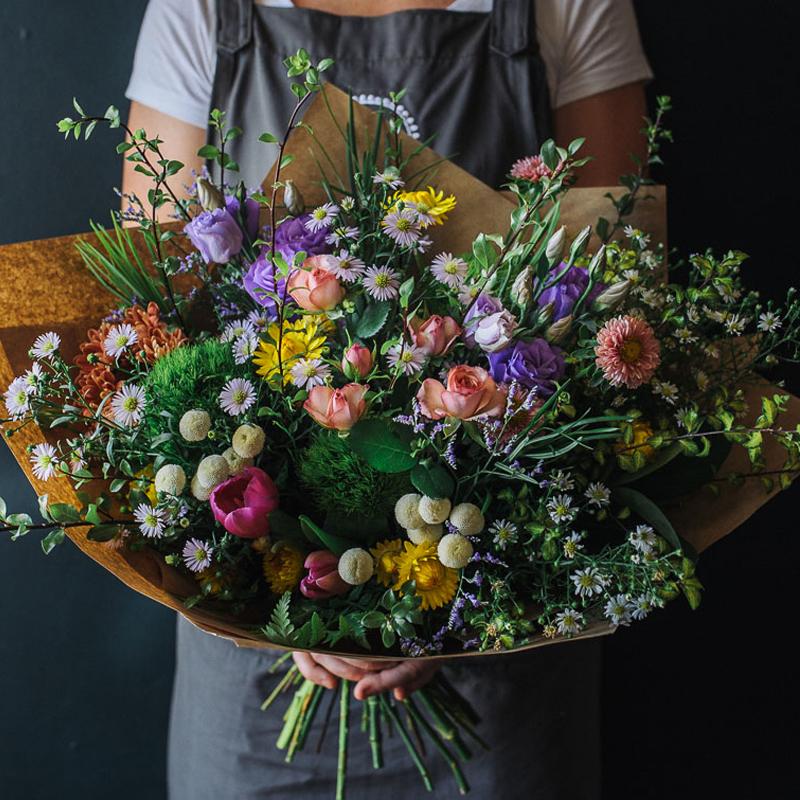 Wallflower | florist | 121 Deagon St, Sandgate QLD 4017, Australia | 0434107898 OR +61 434 107 898