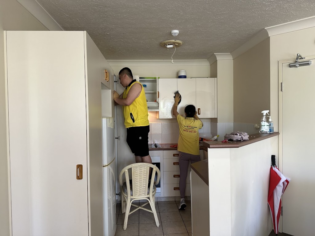 Auskeeper Cleaning Services | 23 Jaiden Wy, Coomera QLD 4209, Australia | Phone: 0415 056 363