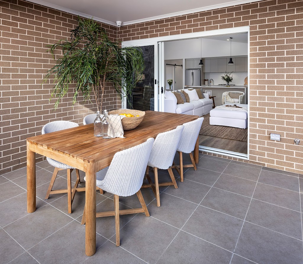 New Living Homes - Leppington | general contractor | 18 Berkshire Cct, Leppington NSW 2179, Australia | 0298219765 OR +61 2 9821 9765