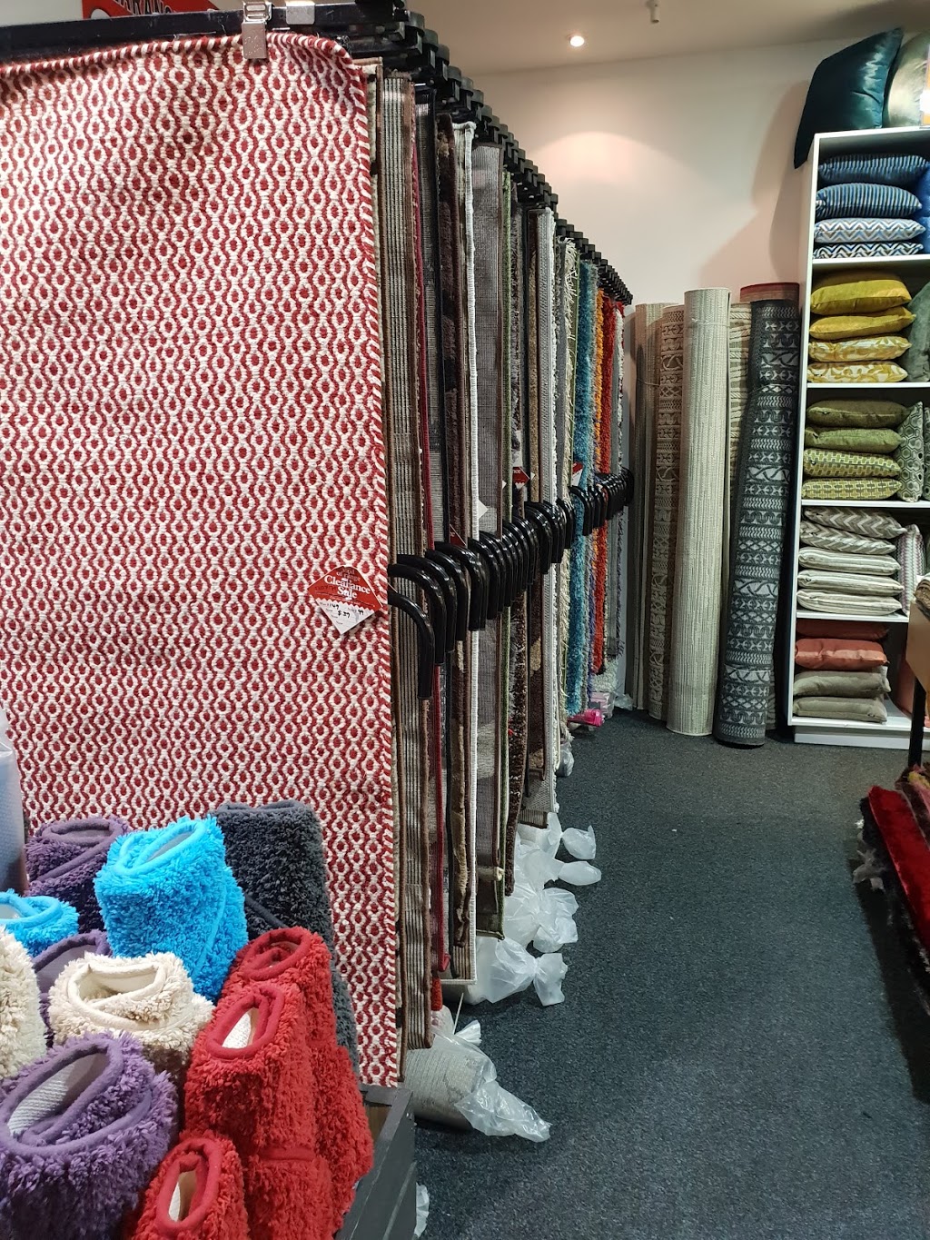 Rugs 4 Less Australia | Capalaba Park Shopping Centre Cnr Mount Cotton Rd and, Redland Bay Rd, Capalaba QLD 4157, Australia | Phone: (07) 3823 1269