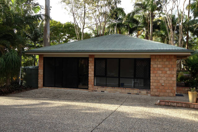 The Villa at the Bay | 168 Bancroft Terrace, Deception Bay QLD 4508, Australia | Phone: 0401 730 110
