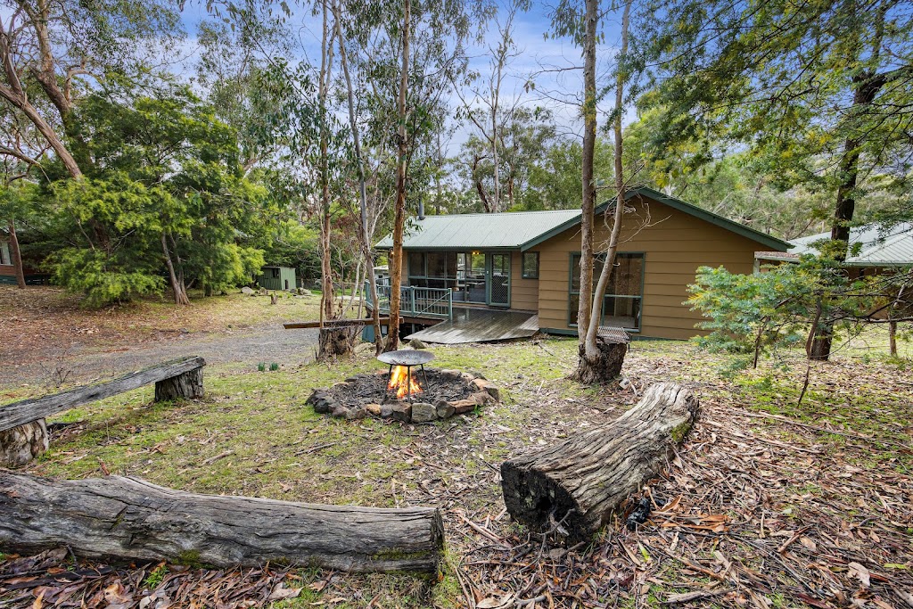 High Road Haven | 46 High Rd, Halls Gap VIC 3381, Australia | Phone: 0412 885 828