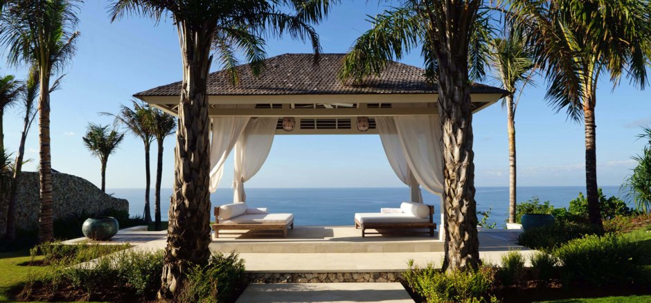 Luxury Villas Bali | 2 Niribi Road, City Beach, Perth WA 6015, Australia | Phone: (08) 6102 1144