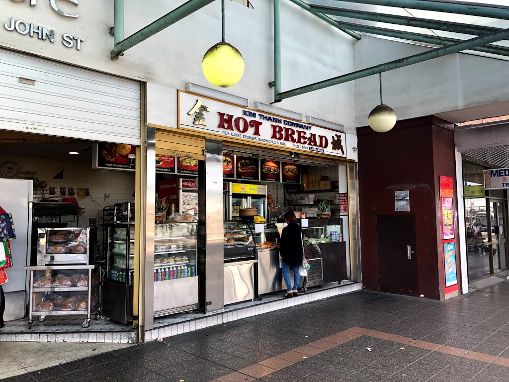 Kim Thanh Hot Bread | bakery | 11/215 Railway Pde, Cabramatta NSW 2166, Australia | 0297260546 OR +61 2 9726 0546