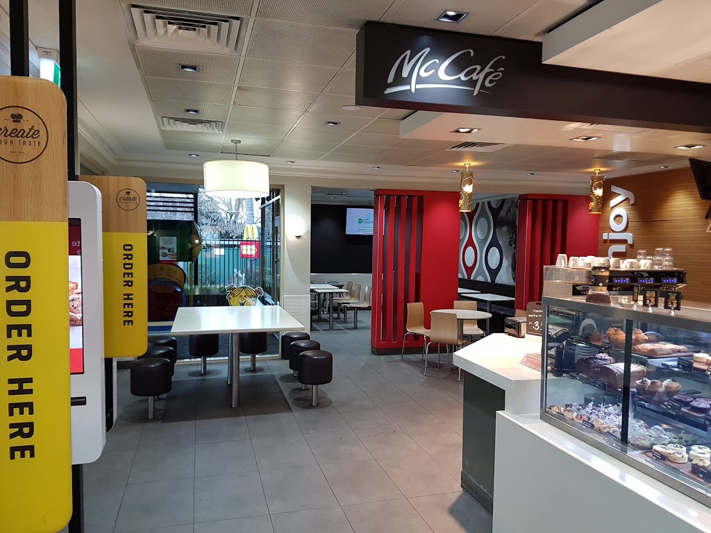 McDonalds Forbes | 15/17 Dowling St, Forbes NSW 2871, Australia | Phone: (02) 6851 4540