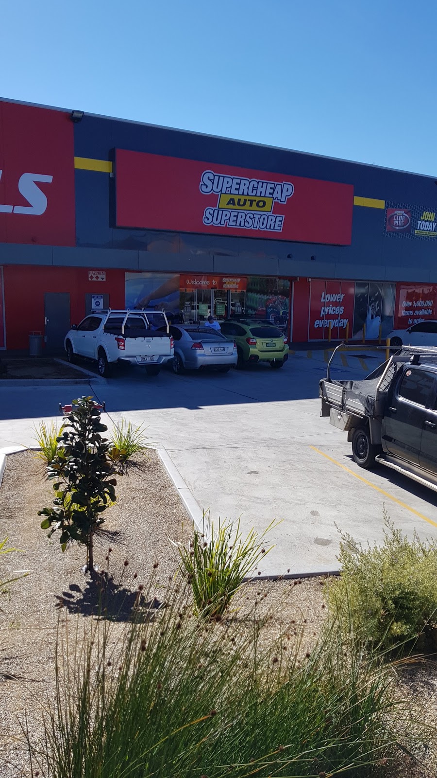 Supercheap Auto | car repair | Unit 2/1 Gregory Hills Dr, Gregory Hills NSW 2557, Australia | 0287971710 OR +61 2 8797 1710
