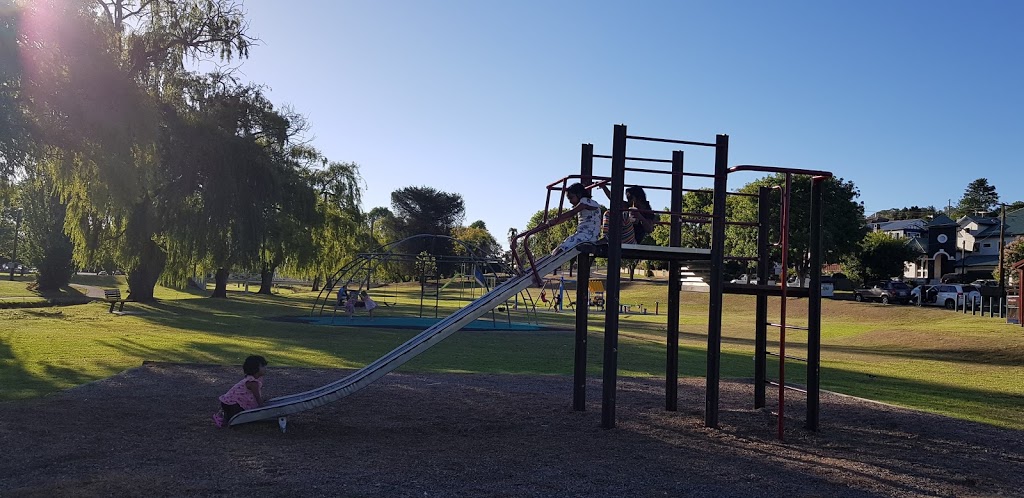 Curtis Park | park | 75 Faulkner St, Armidale NSW 2350, Australia
