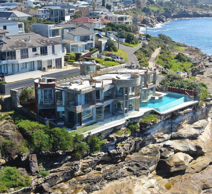 The Crypto Castle | 14 Bunya Parade, South Coogee NSW 2034, Australia | Phone: 0451 118 799