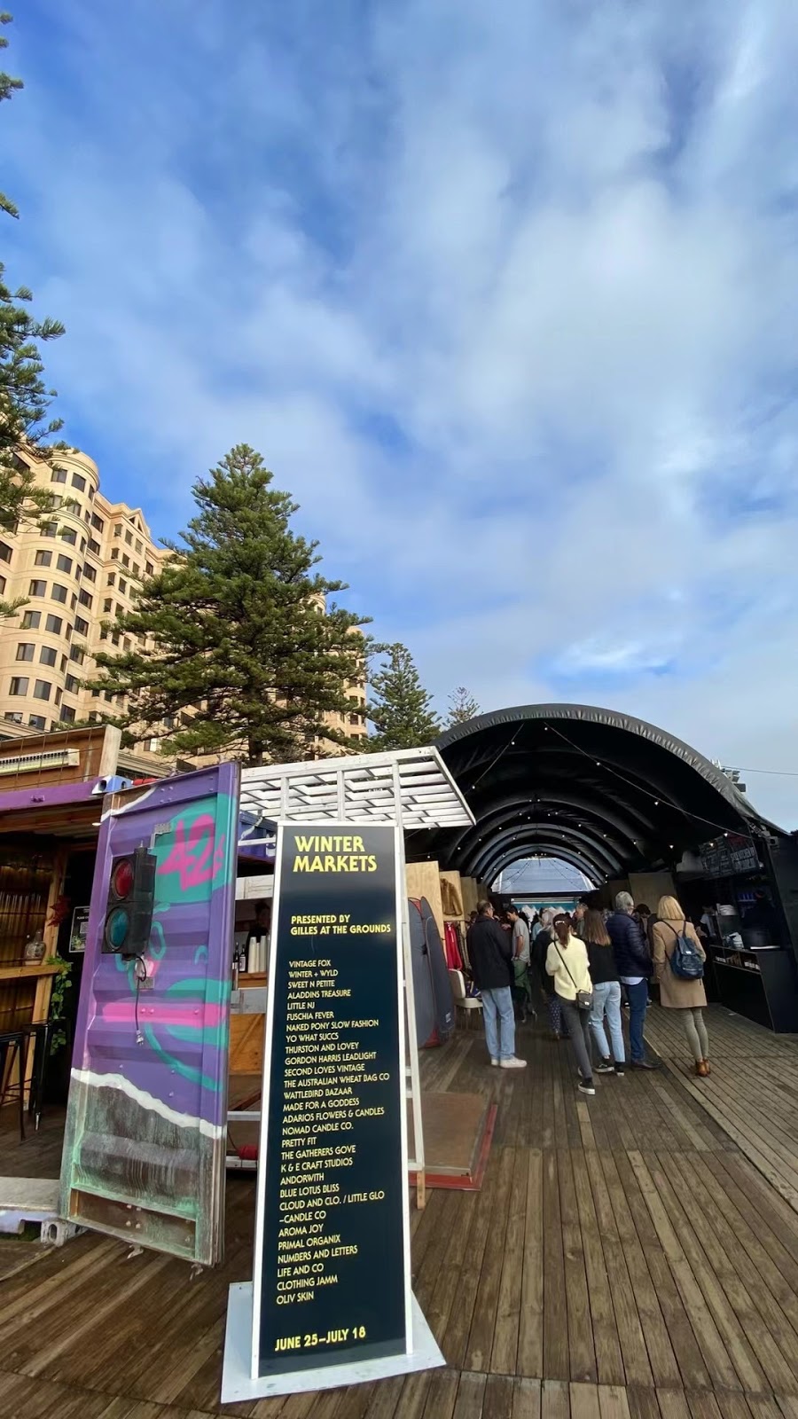 Roberta’s Italian Winter Diner | Glenelg Foreshore, Adelaide AU-SA 5000, Australia | Phone: 0421 796 281