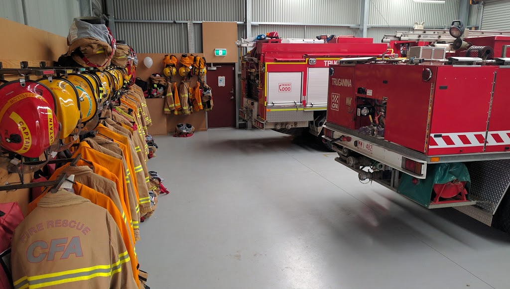 CFA Truganina | fire station | Leakes Rd, Tarneit VIC 3029, Australia