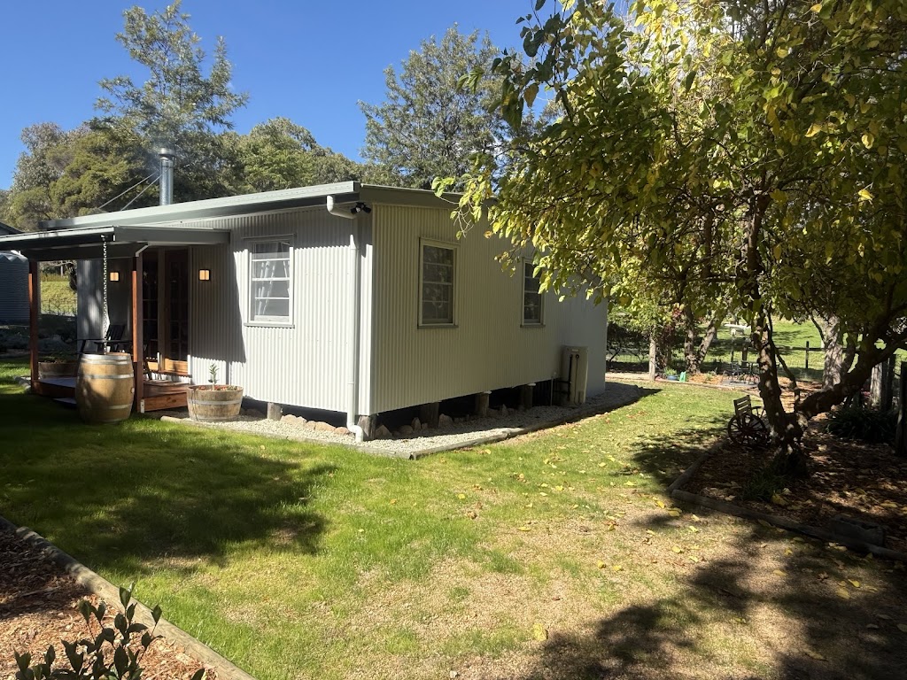 Martali Cottage | 2139 Pyramids Rd, Wyberba QLD 4382, Australia | Phone: 0476 189 631