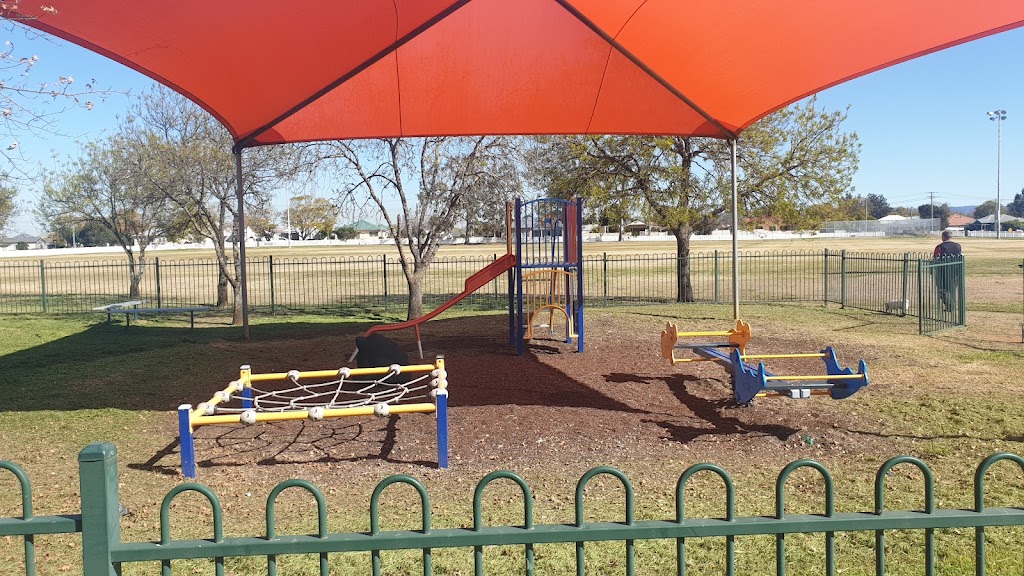 Victoria Park | Hill St, Muswellbrook NSW 2333, Australia | Phone: (02) 6549 3700