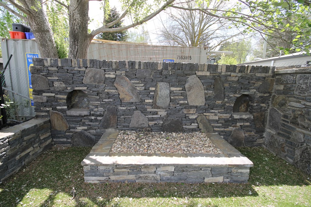 Stonemad Stonemasons | cemetery | 90 Chuculba Cres, Giralang ACT 2617, Australia | 0415720726 OR +61 415 720 726