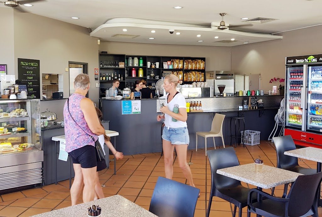 Twisted Fig Cafe | cafe | Shop 3/29-41 Greenway Drive (in the Harvey Norman/Bunnings centre Tweed Homemaker Centre, Tweed Heads South NSW 2486, Australia | 0755248066 OR +61 7 5524 8066
