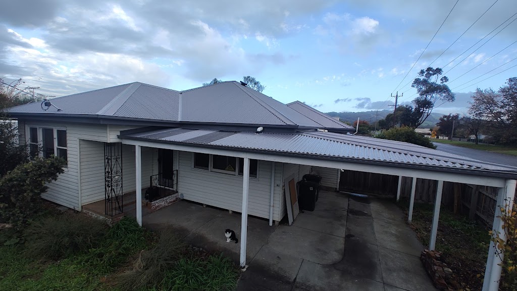 Vugs Plumbing Metal Roofing | 10 Stringybark Pl, Longwarry VIC 3816, Australia | Phone: 0401 342 362