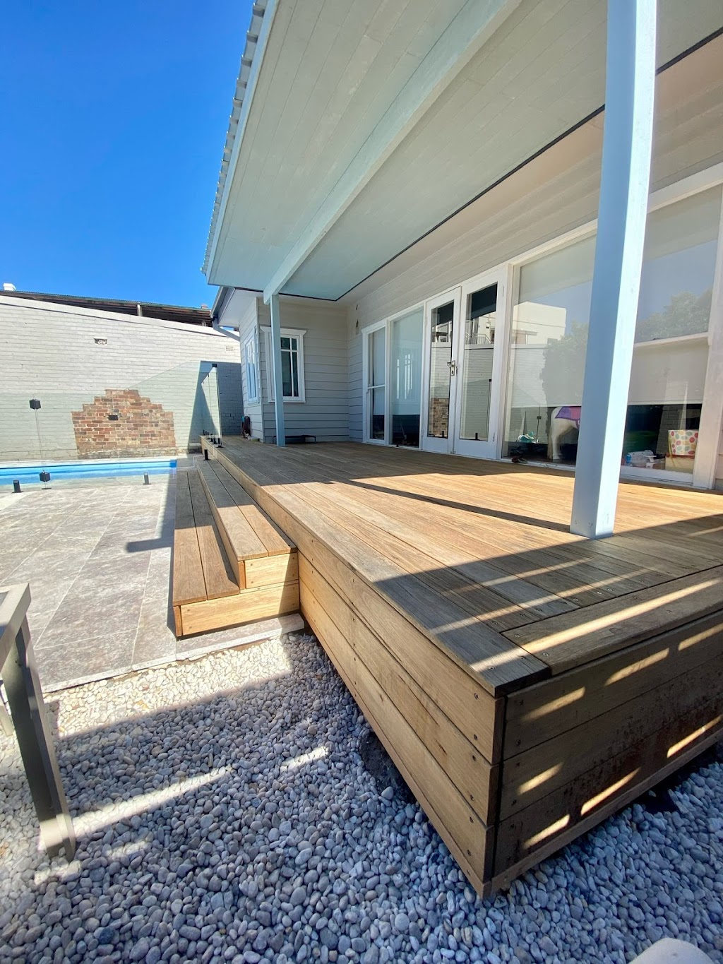Deck and Cabin | 5 Parkview Ave, Glenorie NSW 2157, Australia | Phone: 0428 033 100