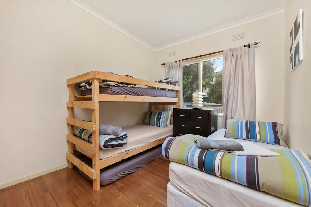 Dromana Beach Retreat | 5 Clarendon St, Dromana VIC 3936, Australia | Phone: 0407 095 127