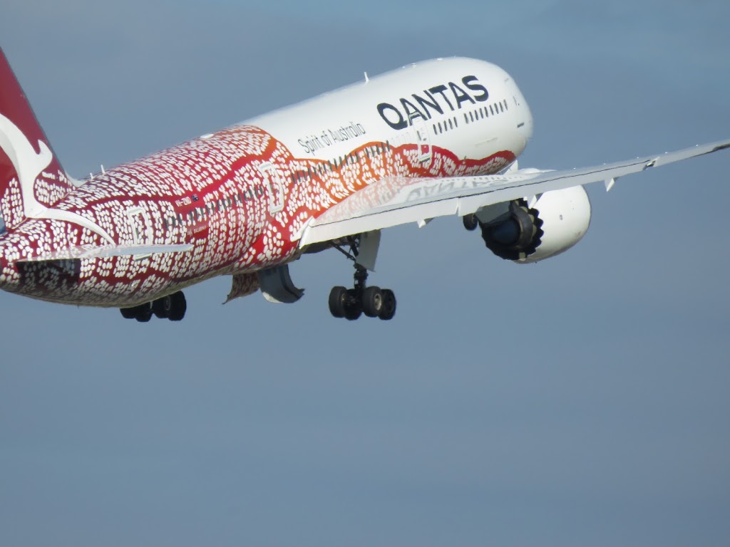 Qantas International First Lounge | Melbourne Airport VIC 3045, Australia