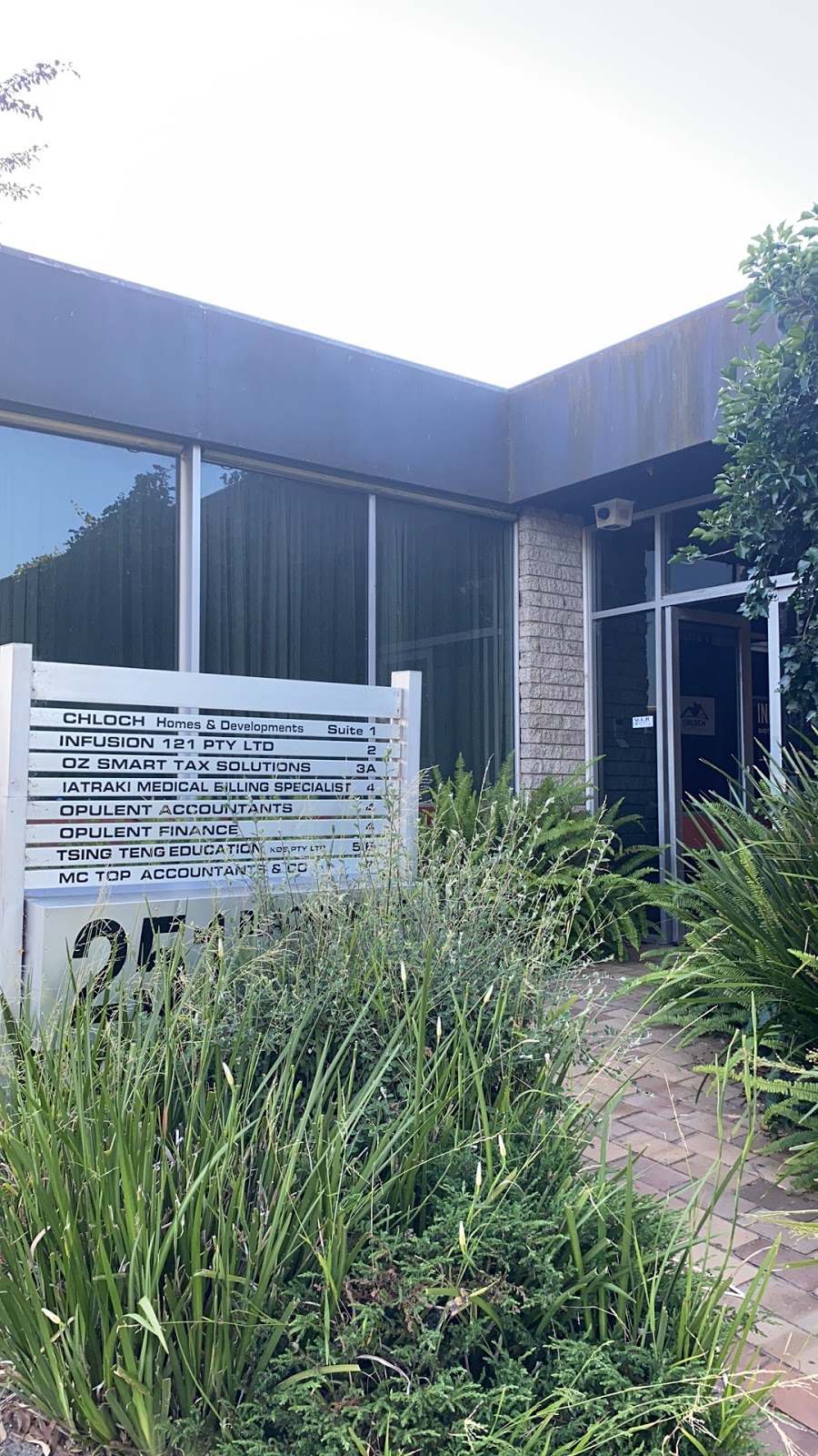 青藤教育Glen校区 身边的VCE,IB,数学英文培训补习专家 | Unit 5/6/251 Blackburn Rd, Mount Waverley VIC 3149, Australia | Phone: 0424 970 311